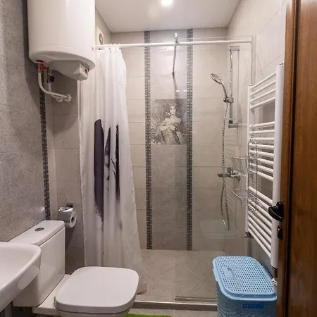 Apartment Nas' 1 Bedroom In Prestigious Area *